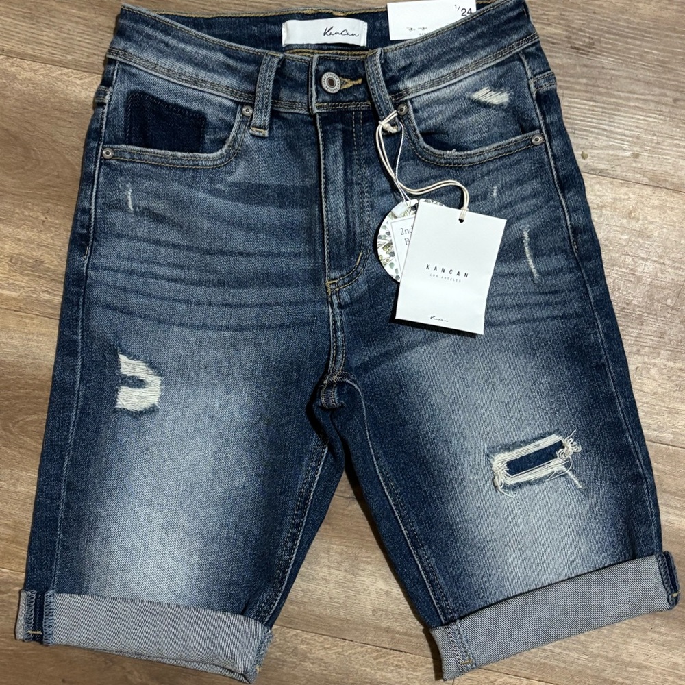 KanCan Distressed High Rise Bermuda Denim Jean Shorts Womens Size 1/24  NWT